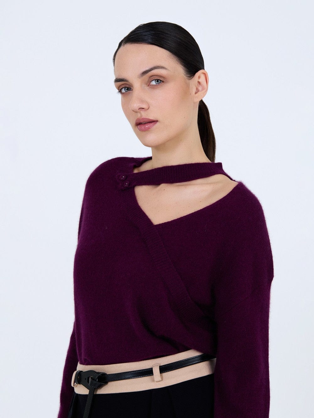 Skatie Off Strap Detail Knit