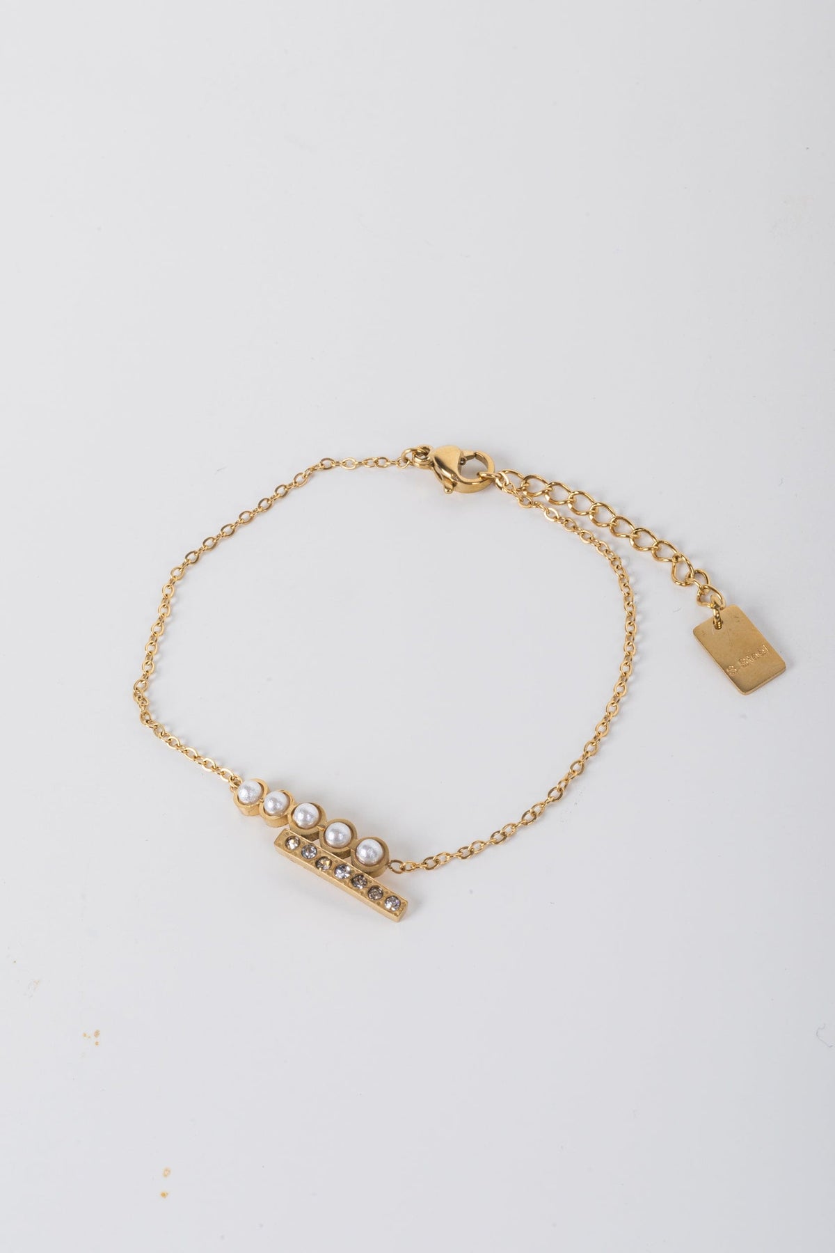 Dainty Pearl Bracelet