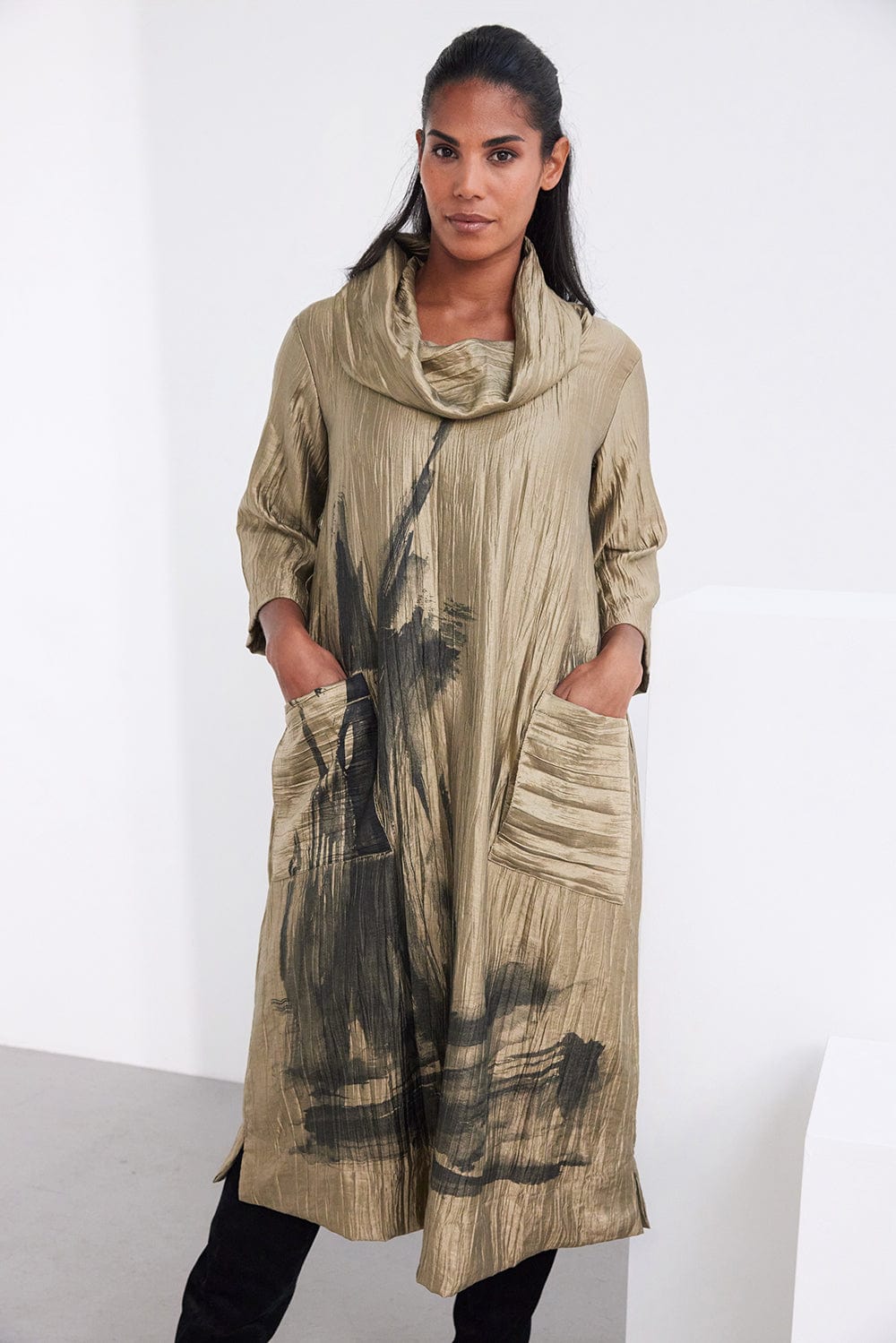 OZAI N KU Foil Dress