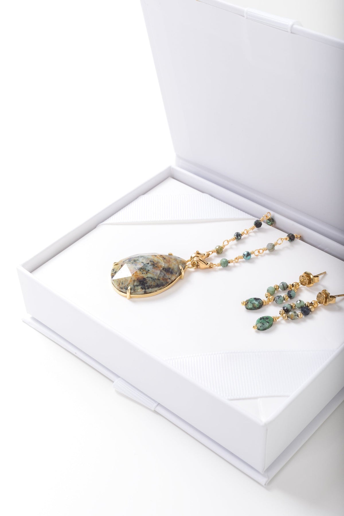 Turquoise Cluster Earring