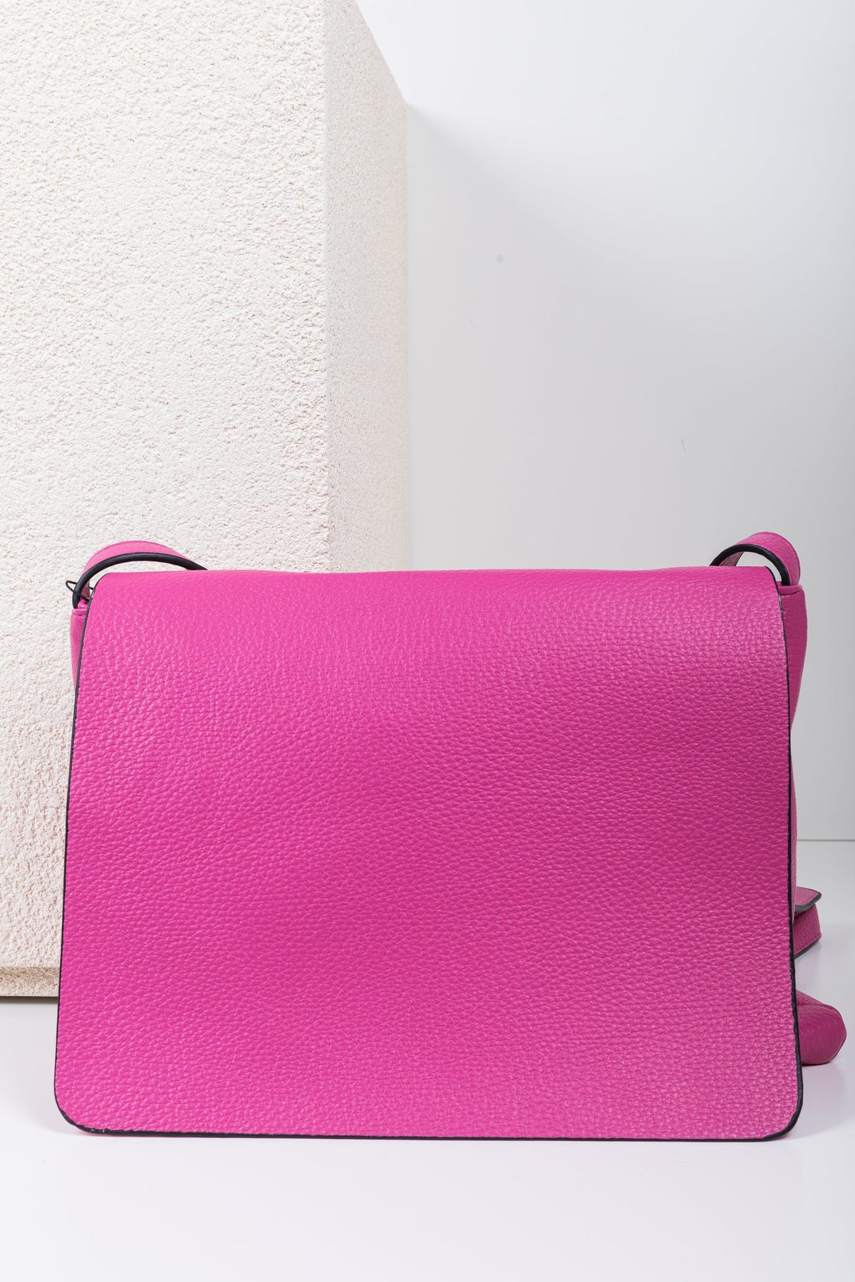 Cattleya Mail Bag