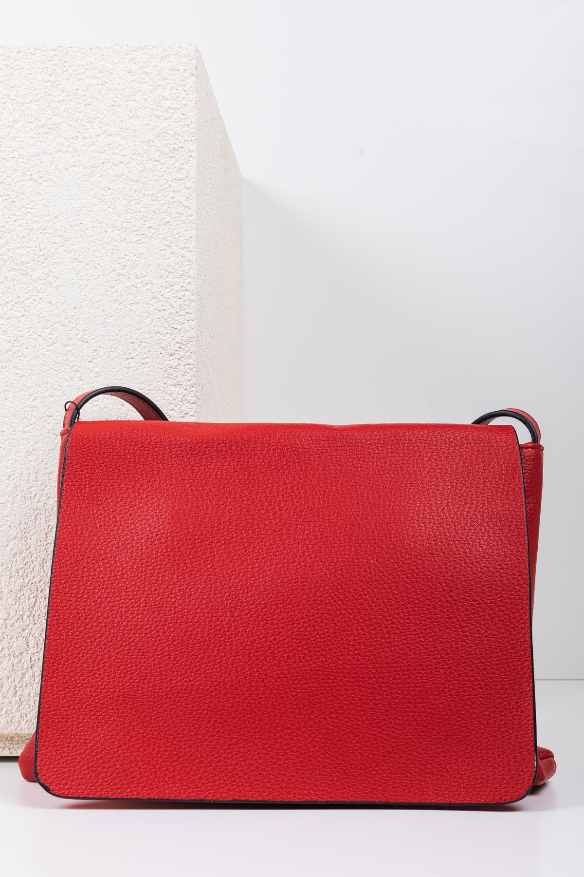 Cattleya Mail Bag