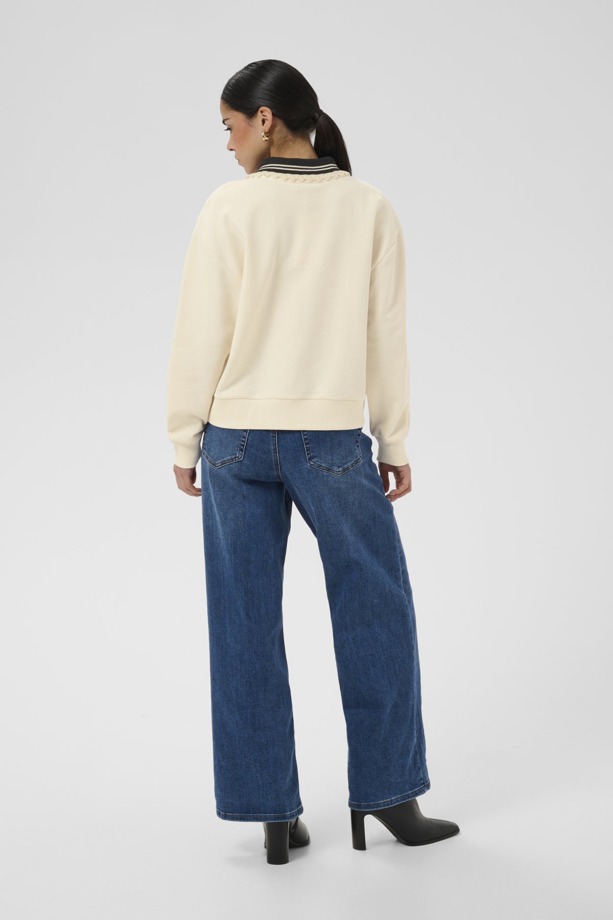 KAFFE Athlesiure Top