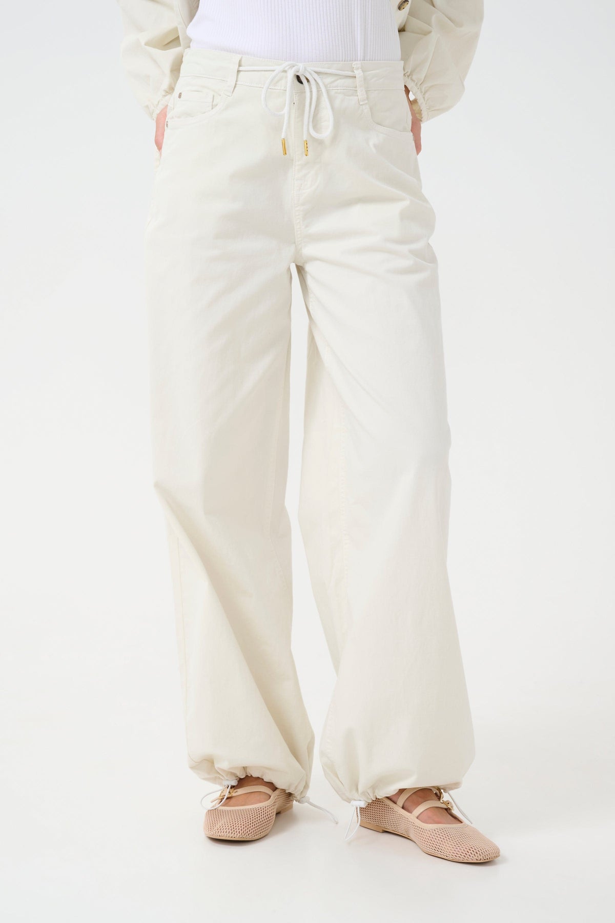 CREAM Loose Twill Relaxed Fit Trouser