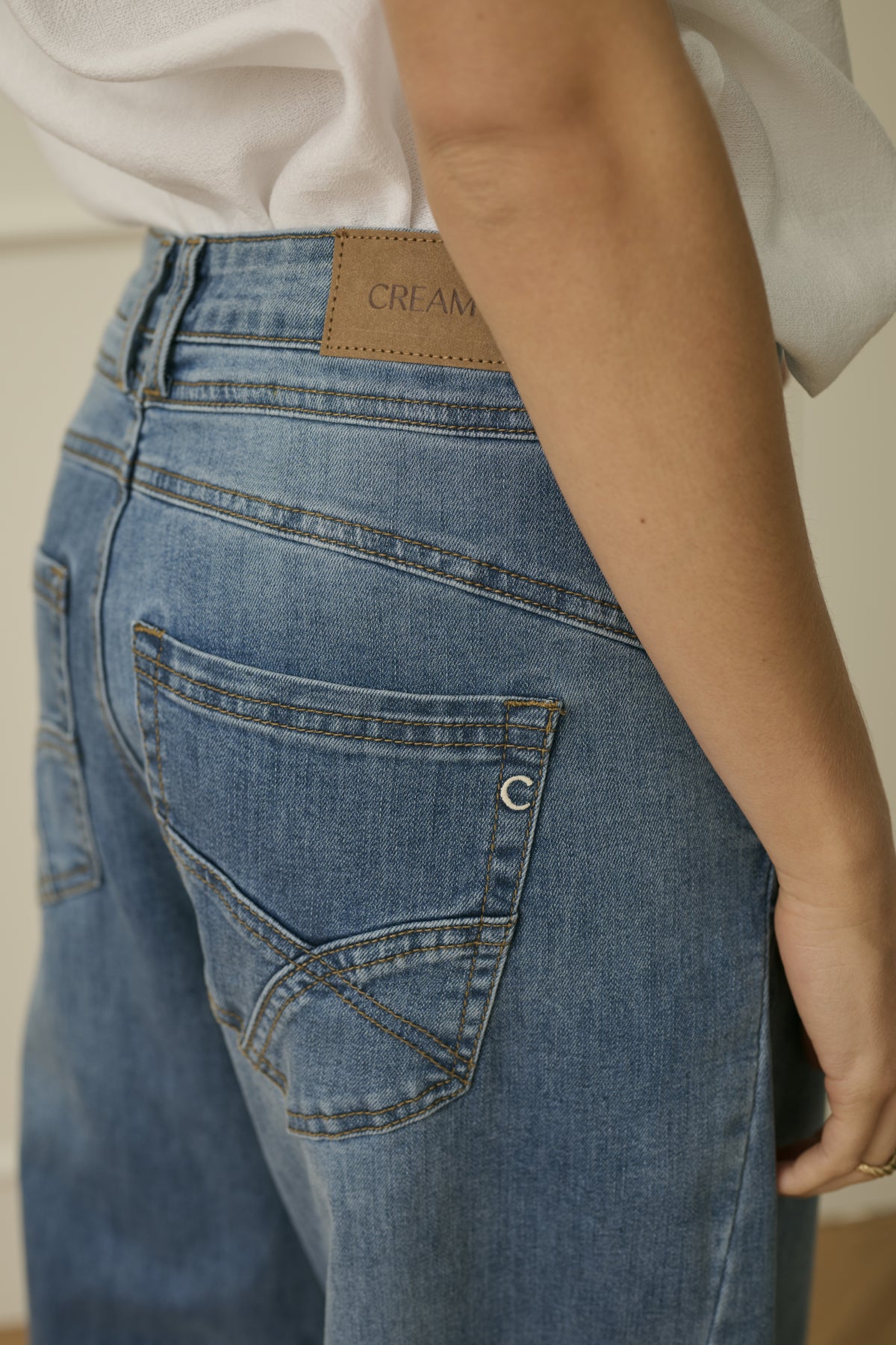 Cream Barrel Jean