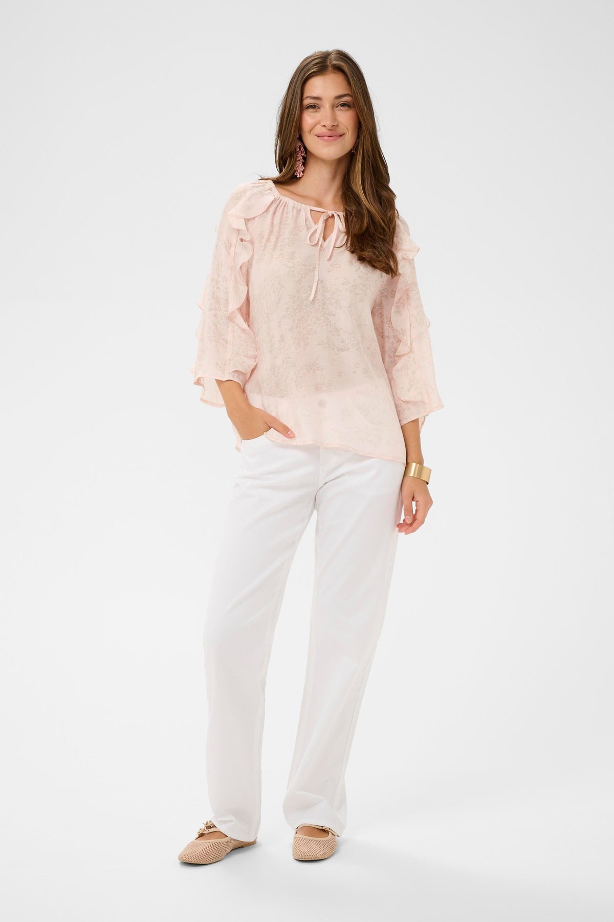 CREAM Ruffle Blouse