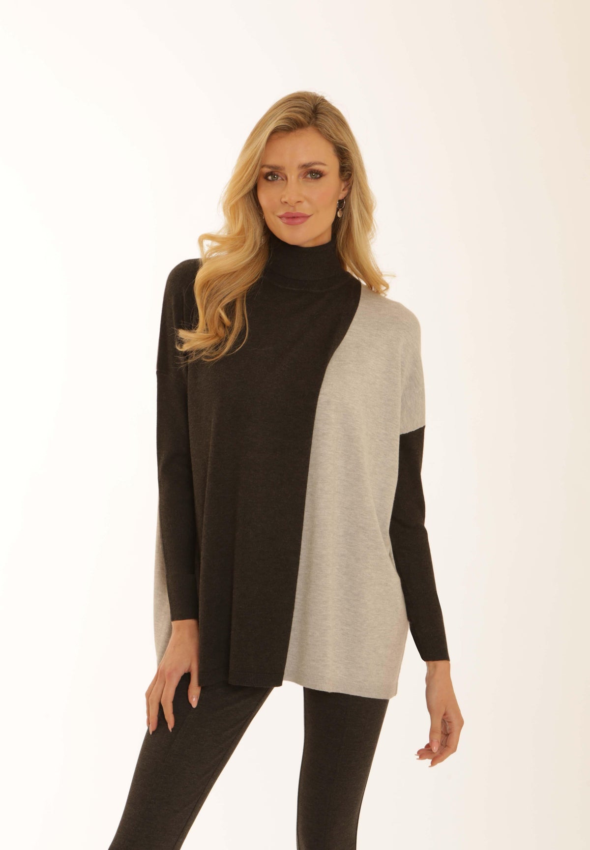 Pomodoro Two Tone Poncho