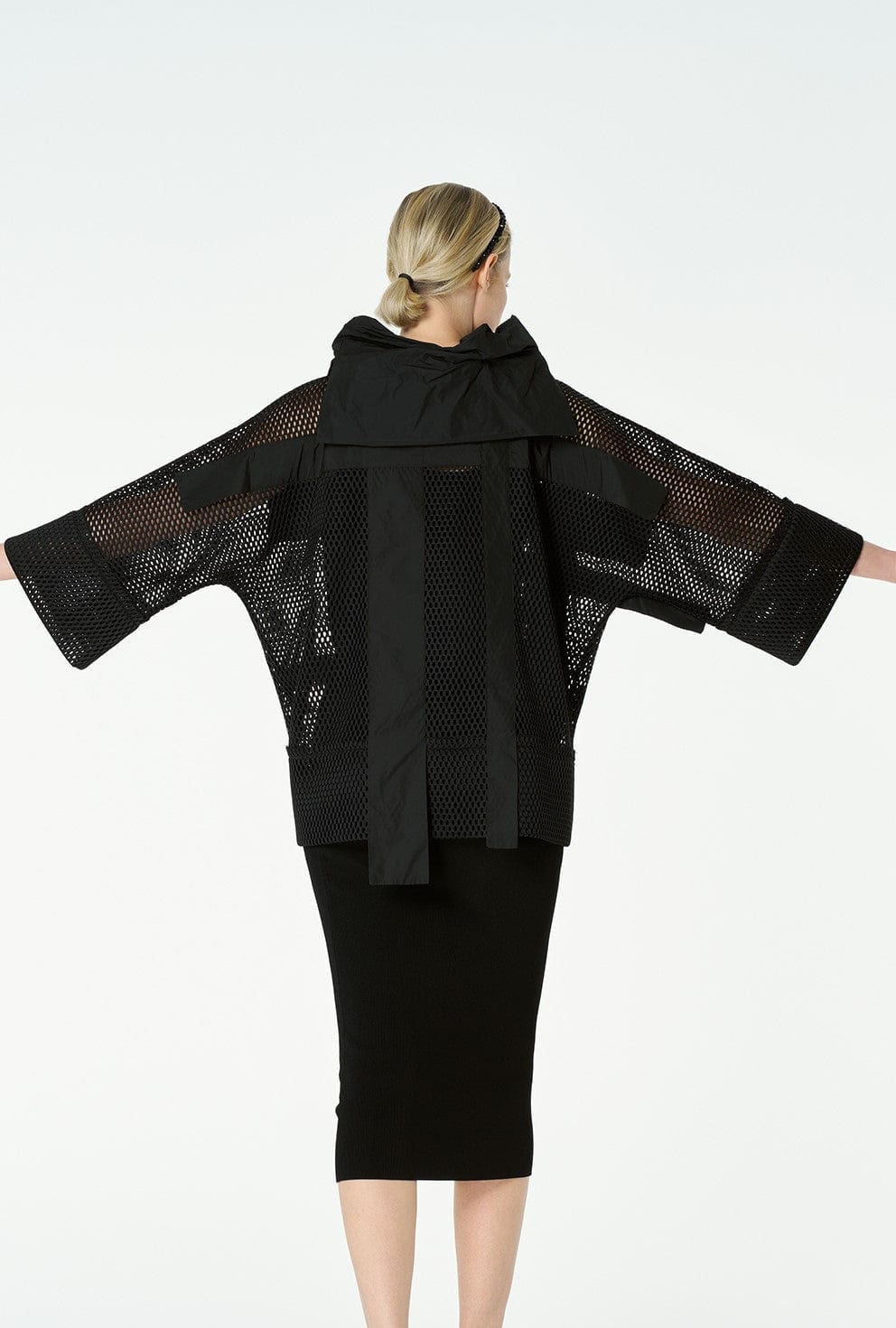 Bize Net Oversize Collar Top