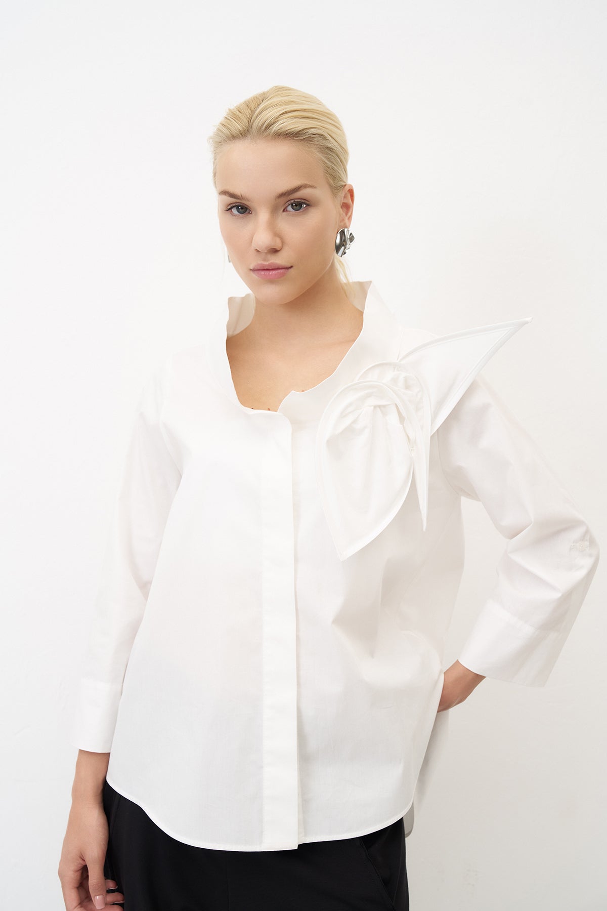 BIZE Applique Shirt