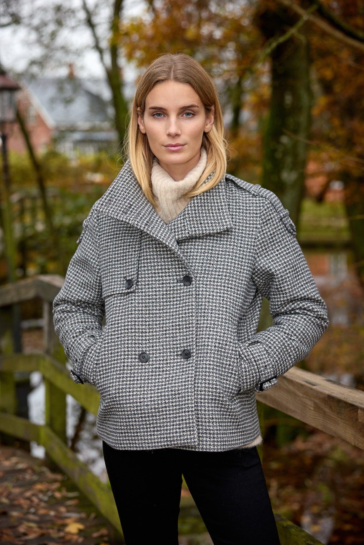 Soyaconcept  Short Houndstooth Coat
