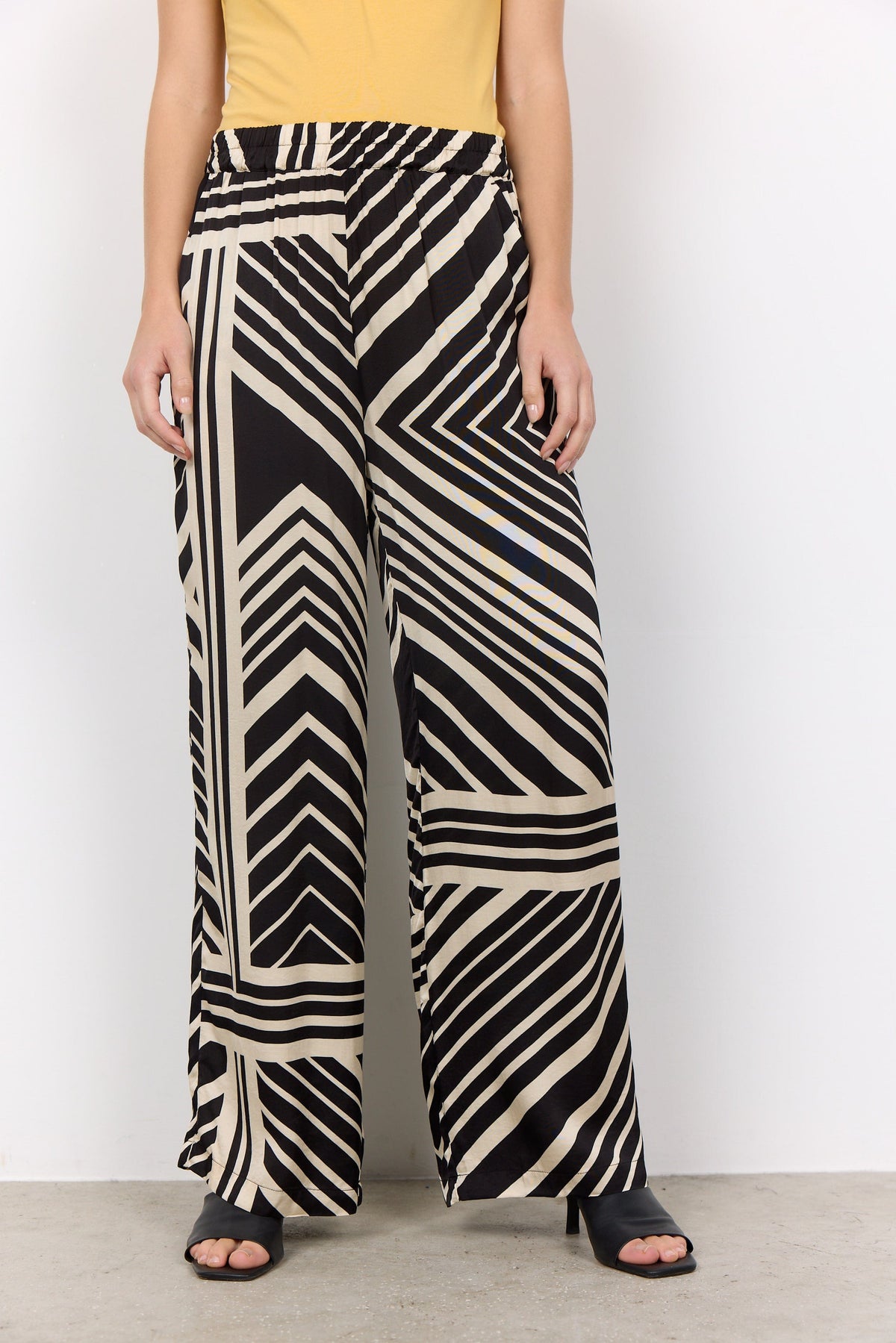 Soyaconcept Chevron Print Trouser