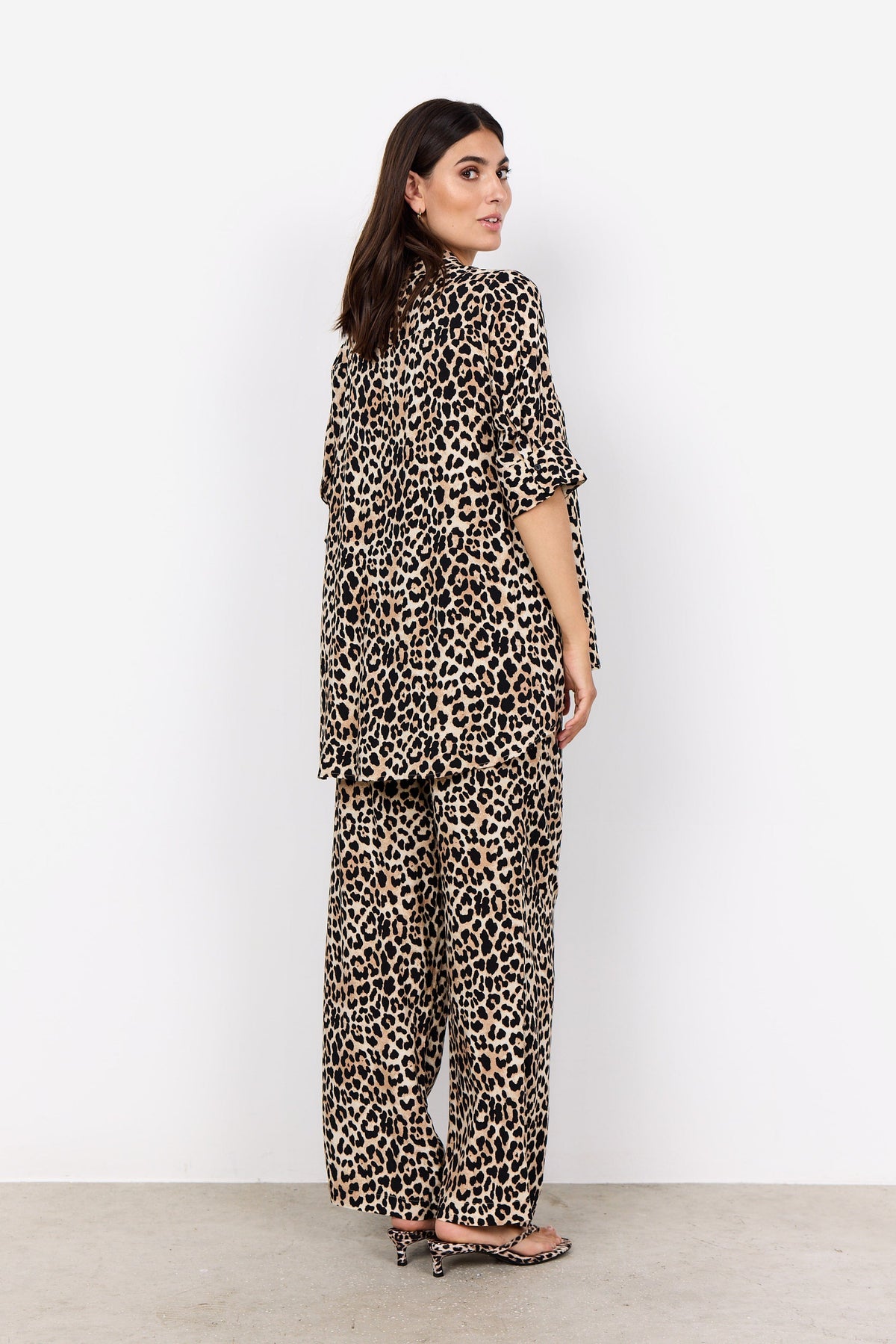 Soyaconcept Dipped Hem Animal Print Top