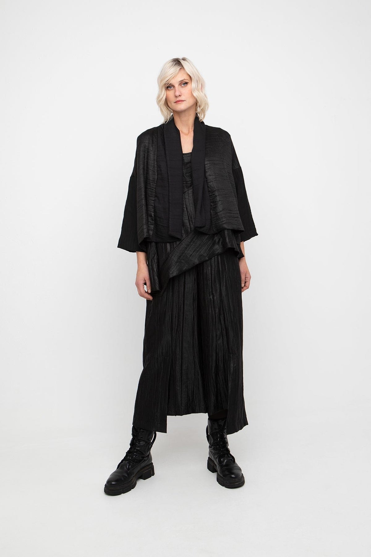 OZAI N KU Crinkle Jacket