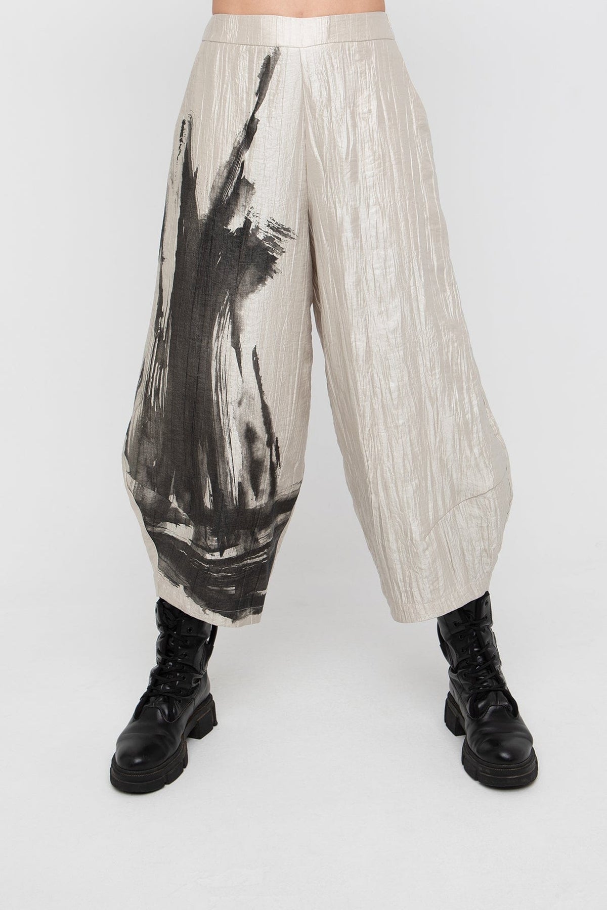 OZAI N KU Foil Trouser