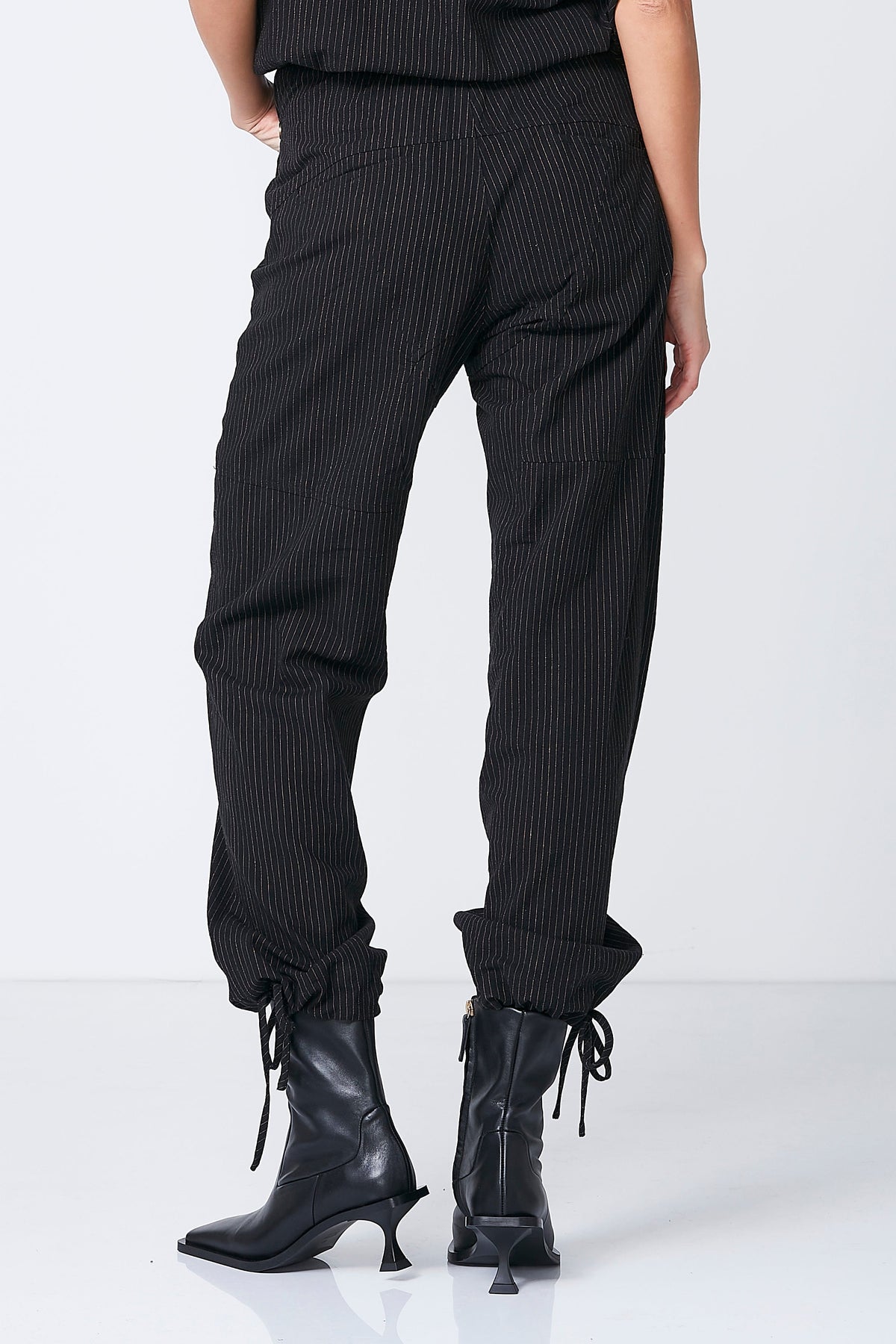 NÜ Stripe Zip Pocket Trouser
