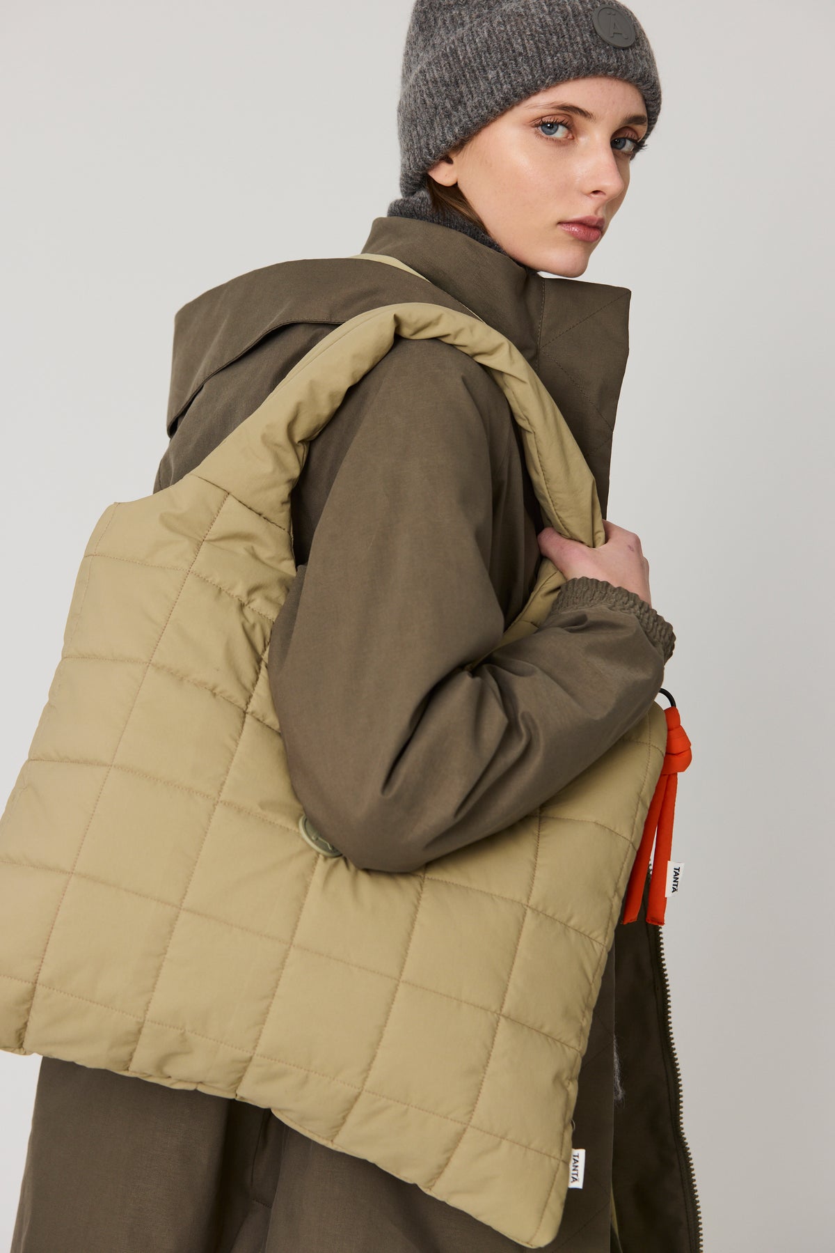 TANTÄ Waterproof Square Quilt Bag
