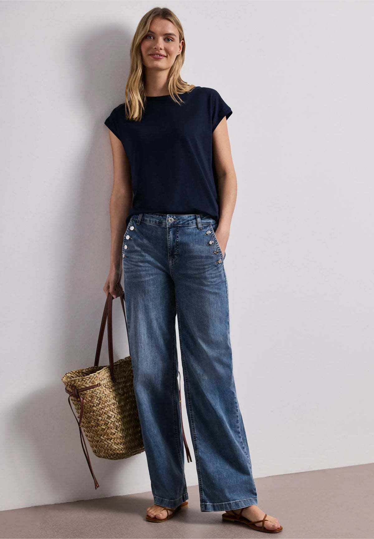 Street One Side Buttoned Wide-Leg Jean