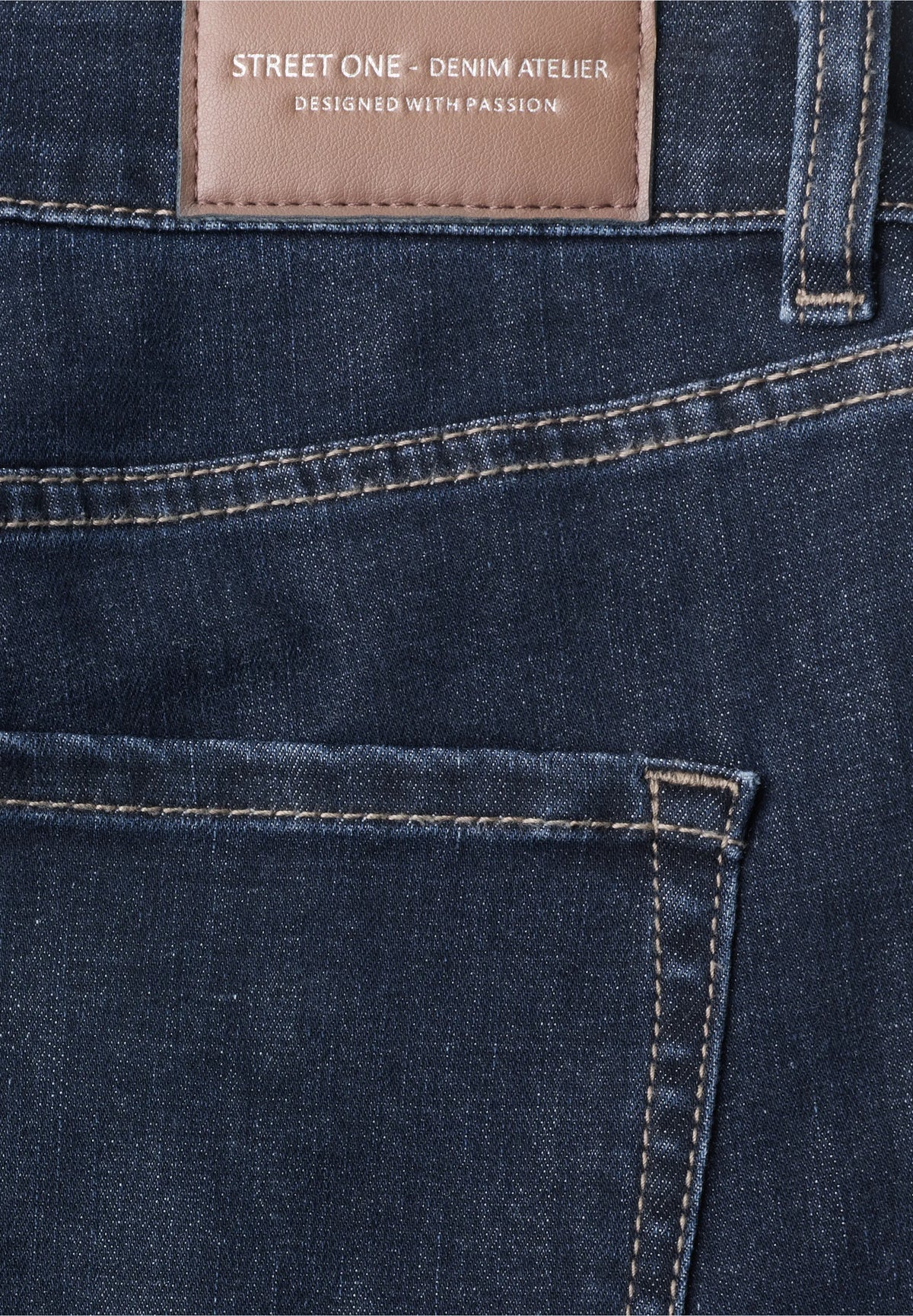 Street One Barrel Jean