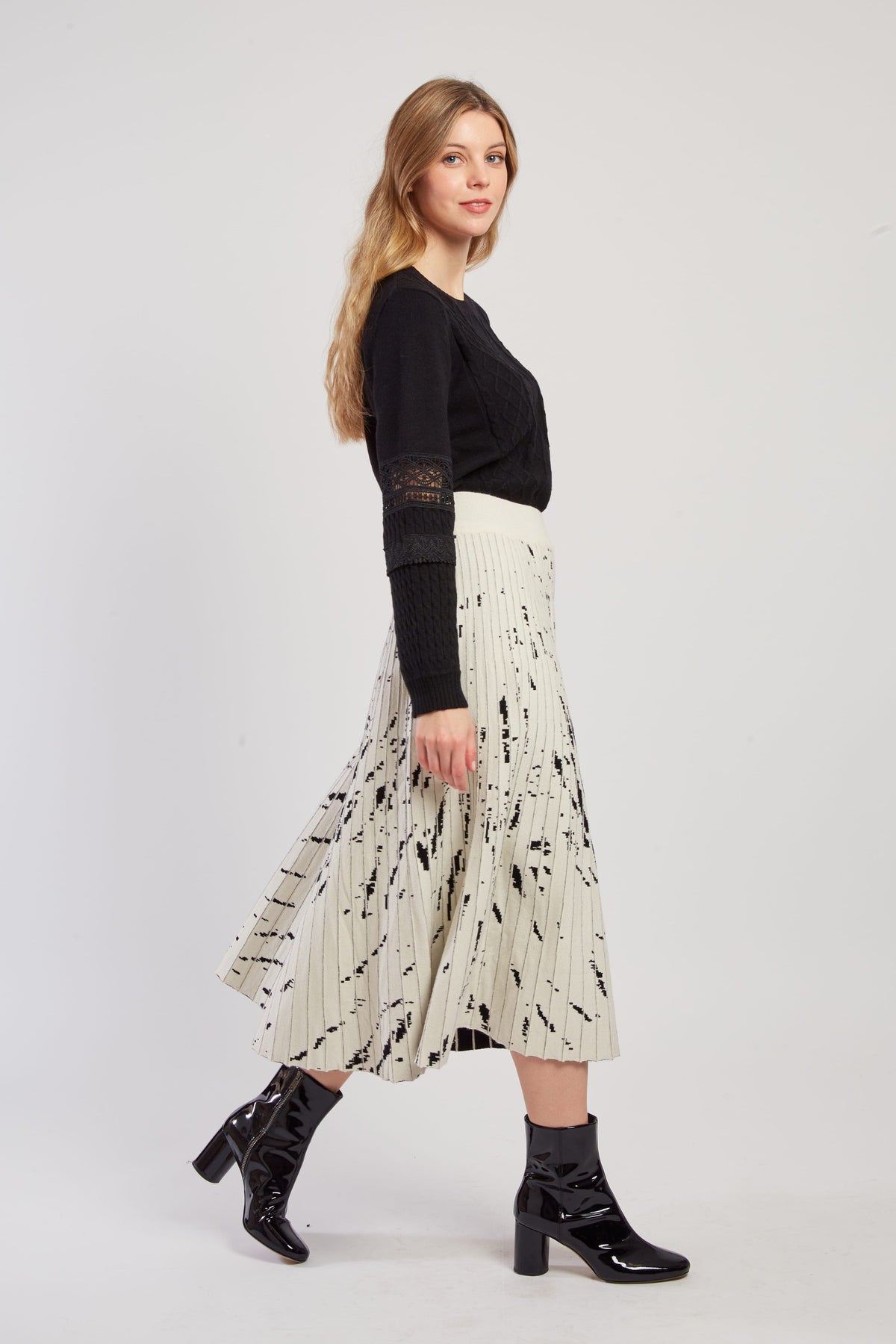 Derhy Splat Print Knit Skirt