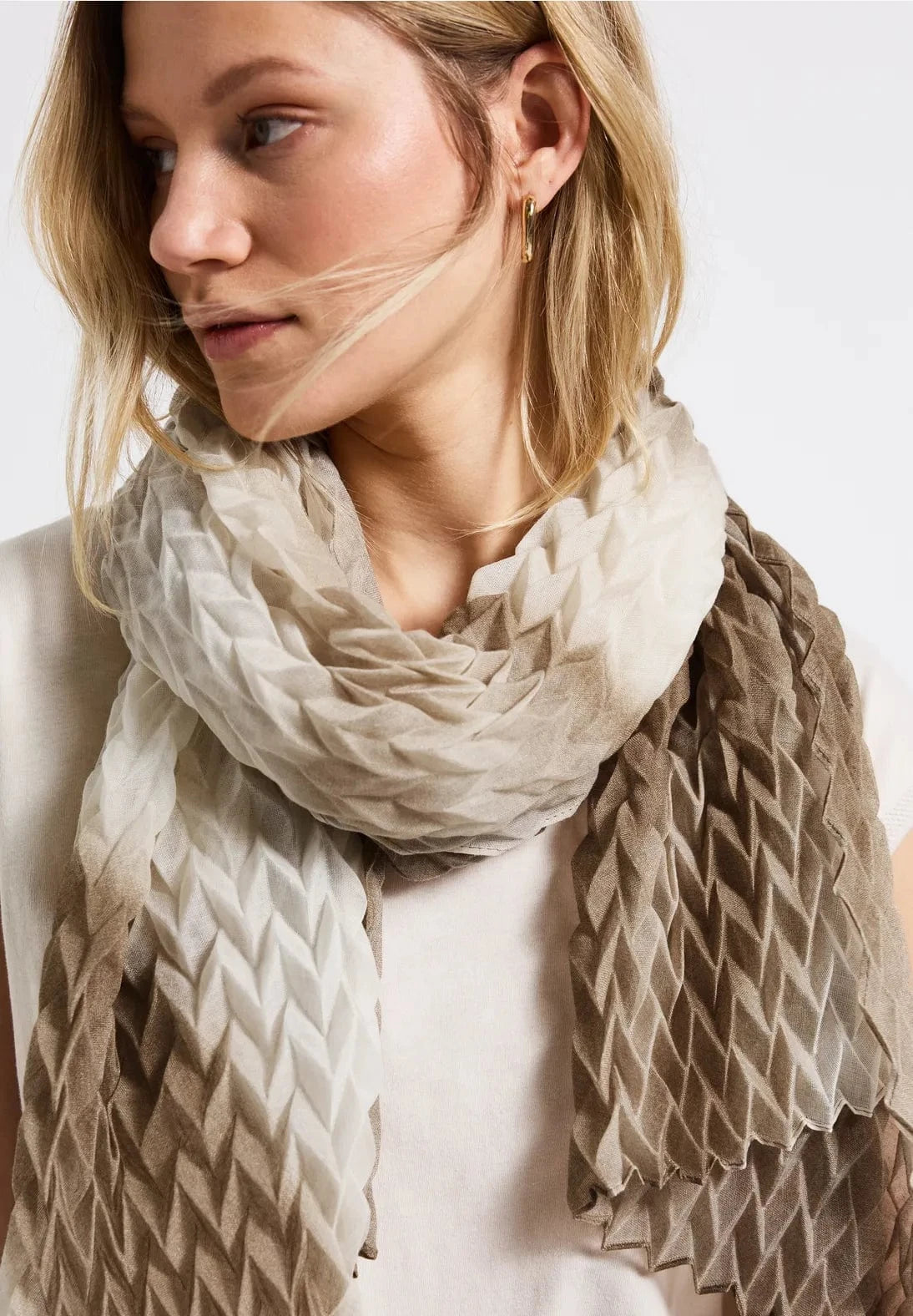Street One Pleat Scarf