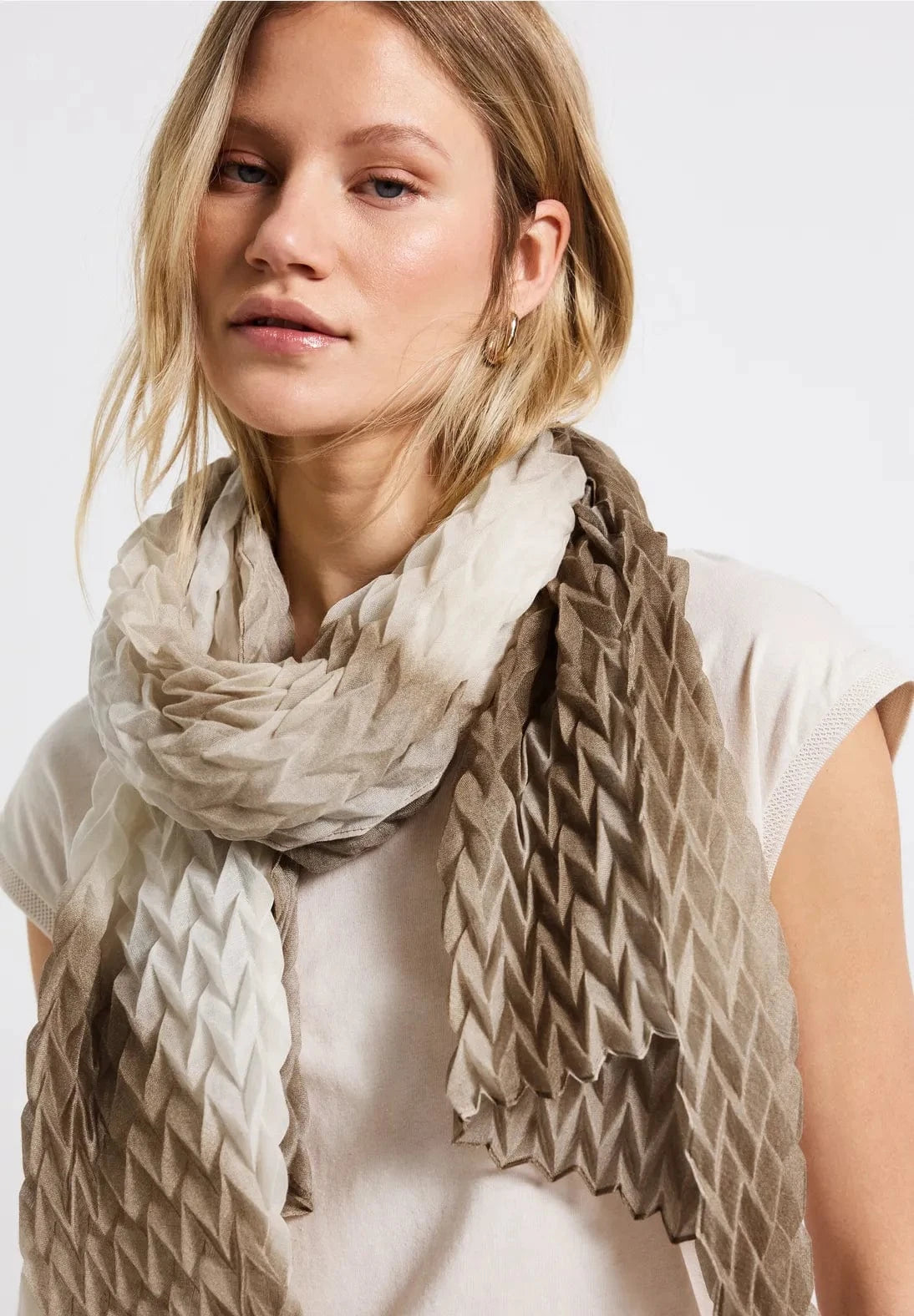 Street One Pleat Scarf