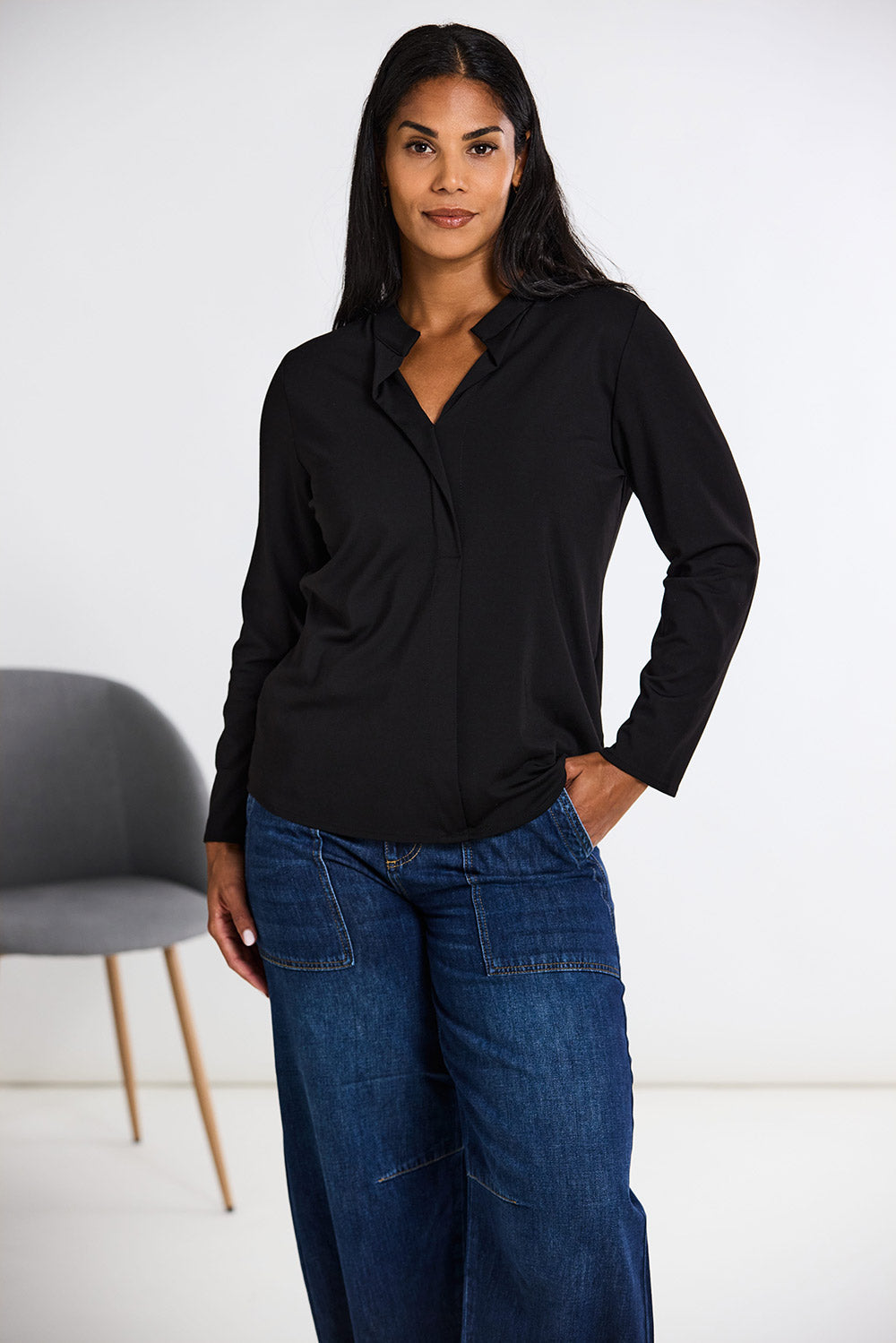 Peruzzi Front Placket Top