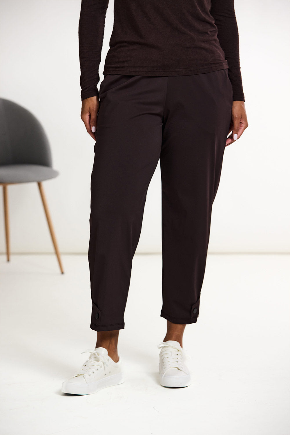NAYA Tech Tab Trouser