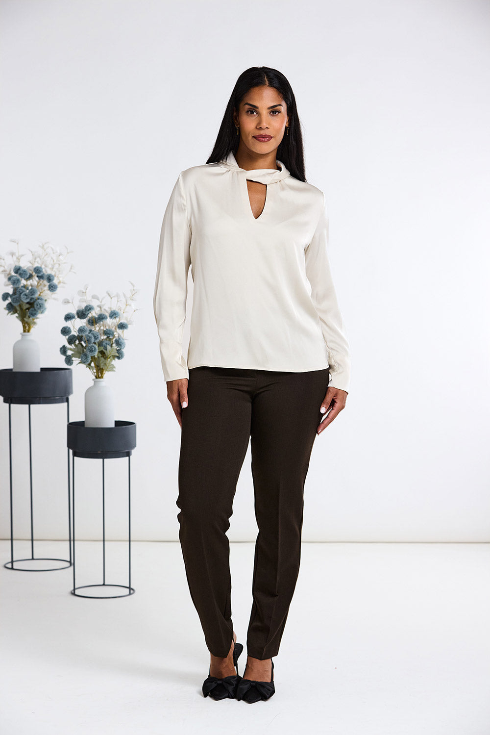 Peruzzi Long Sleeve Twist Top