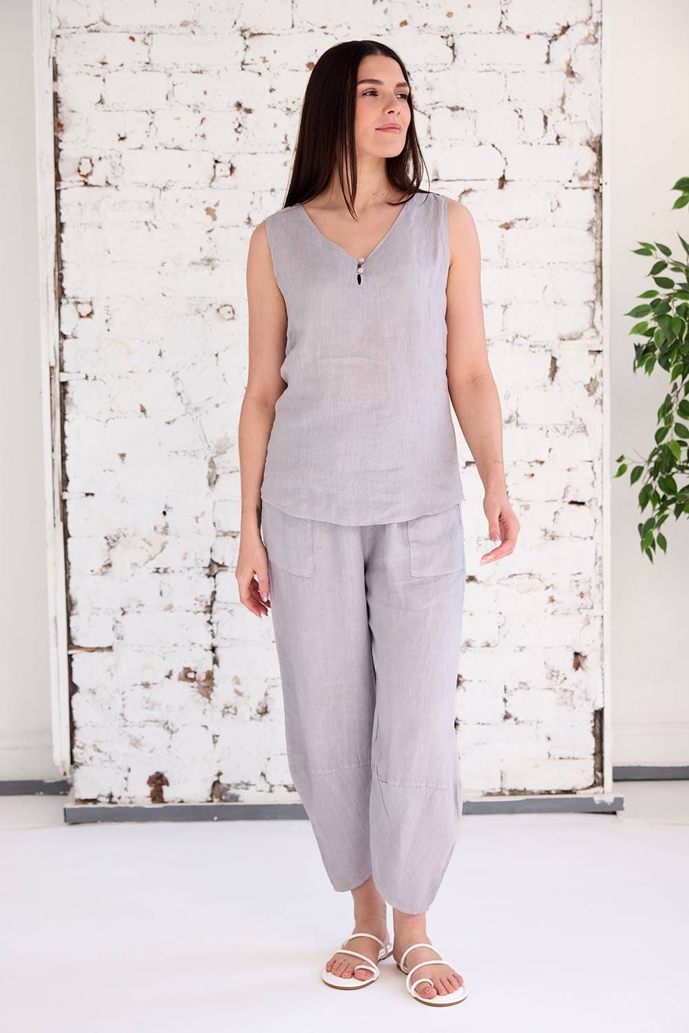 ART Two-Button Vest