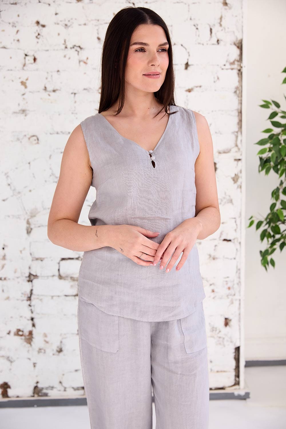 ART Two-Button Vest