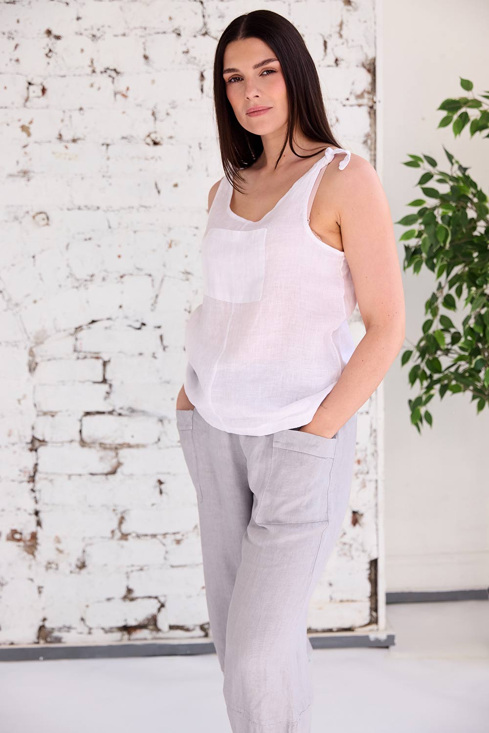 ART Tie Shoulder Pocket Top
