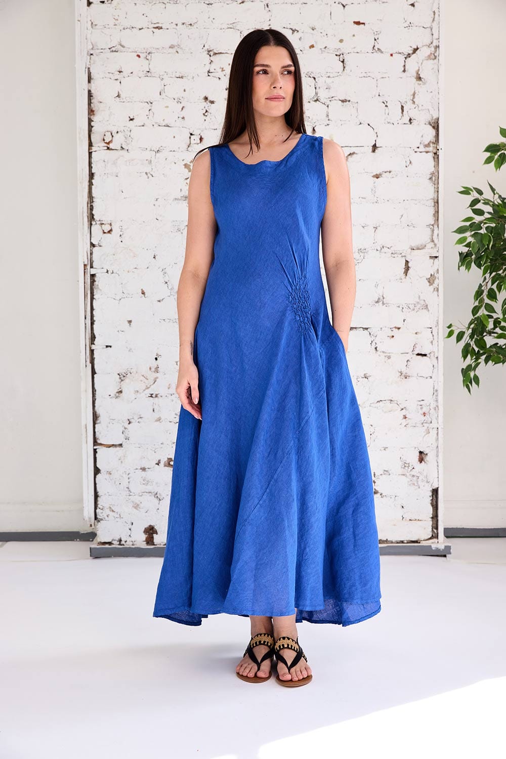 ART Side Ruche Swing Dress