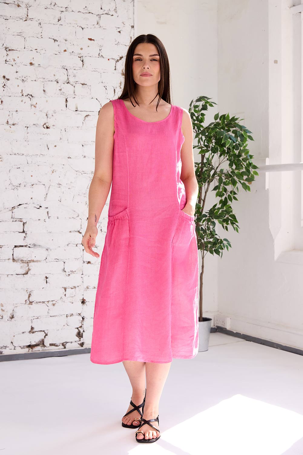 ART Ruched Pocket Sleeveless Dress