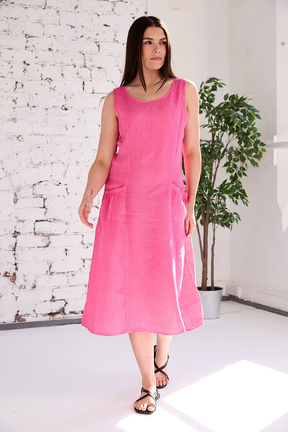 ART Ruched Pocket Sleeveless Dress