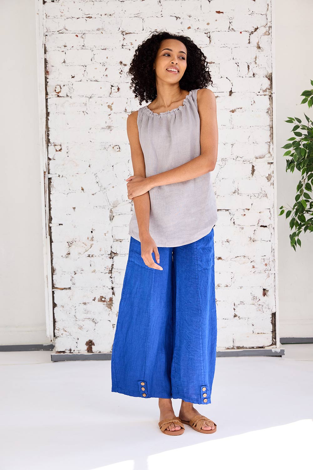 ART Drawstring Sleeveless Top