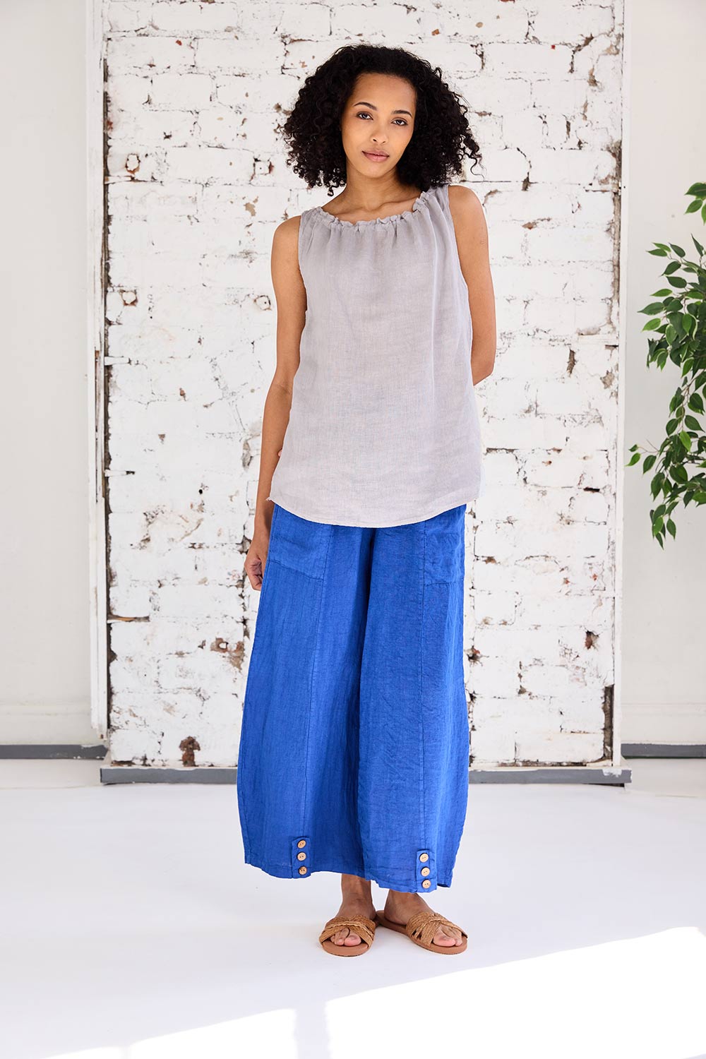 ART Drawstring Sleeveless Top