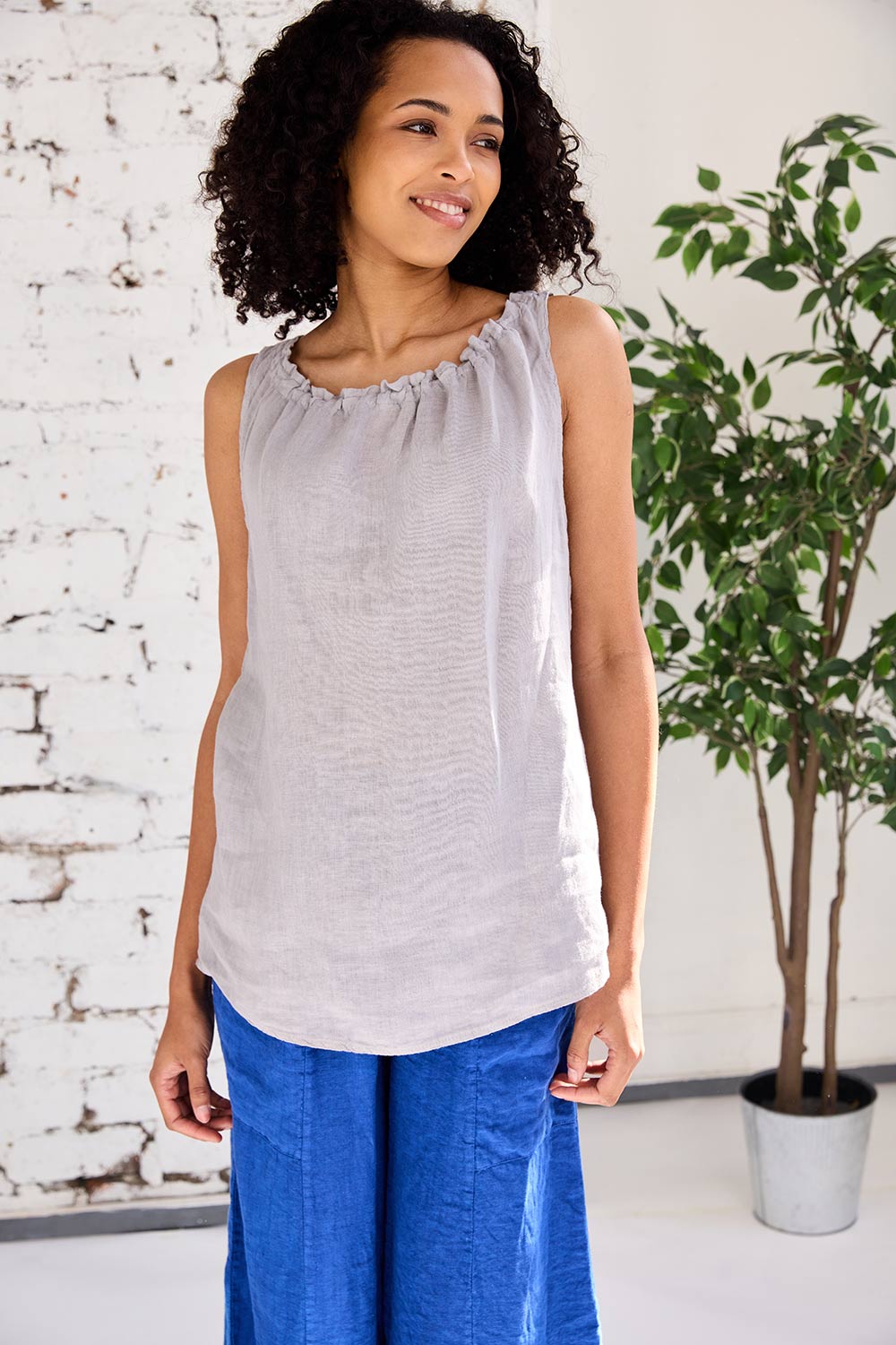 ART Drawstring Sleeveless Top