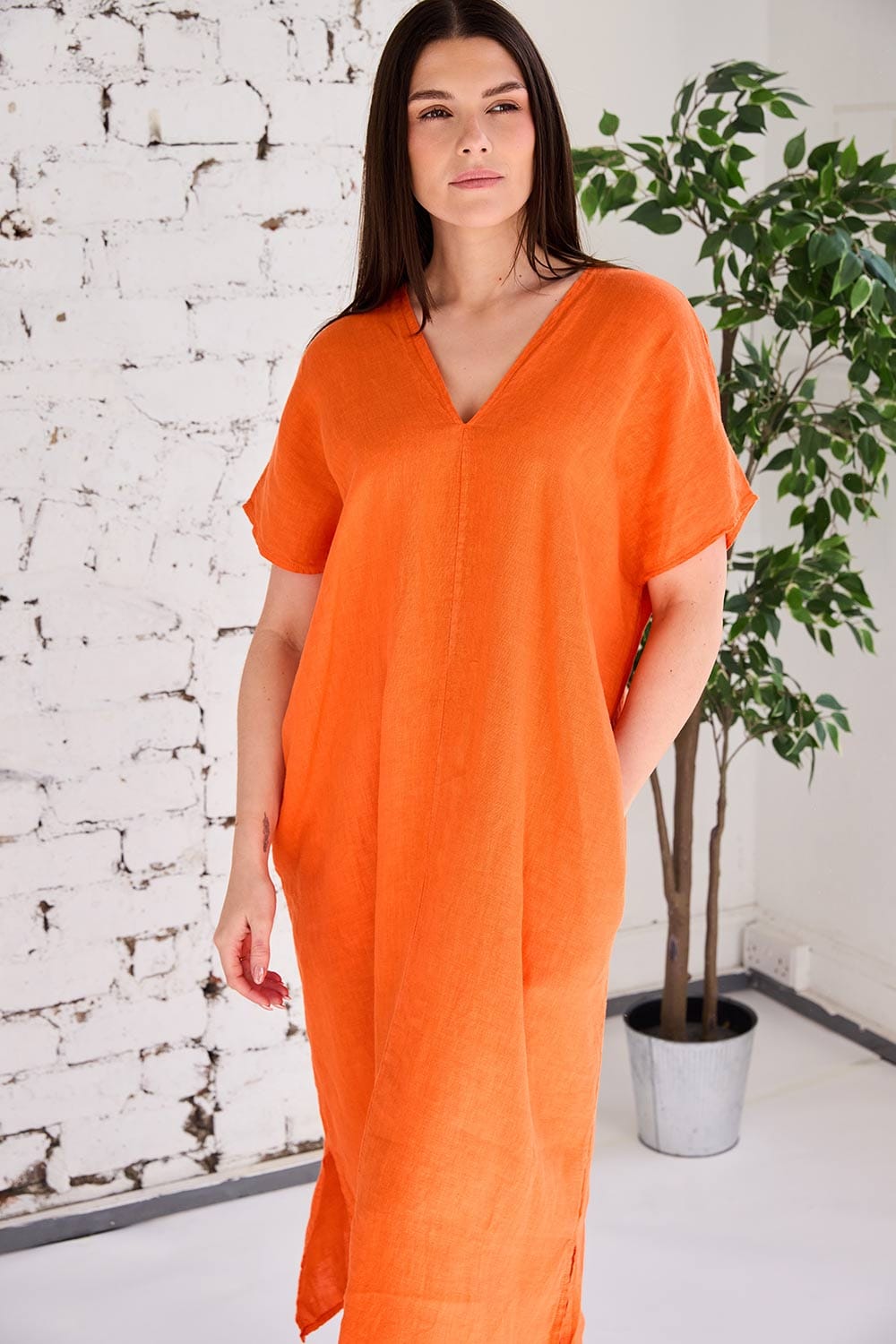 ART V-Neck Sleeveless Dress