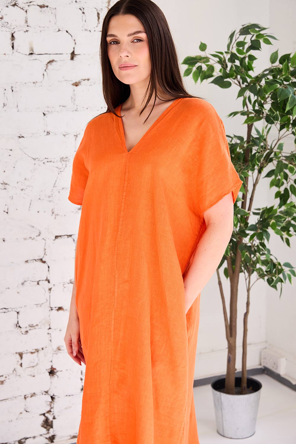 ART V-Neck Sleeveless Dress