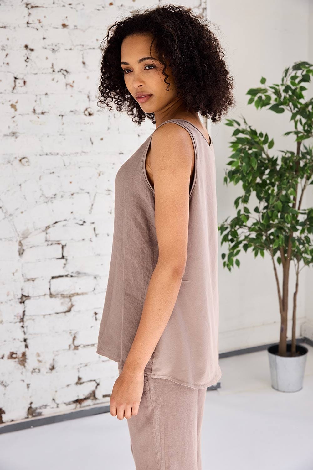ART Linen Tank Top