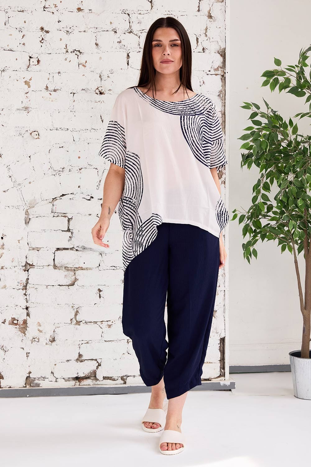 Tara Vao Curved Trouser