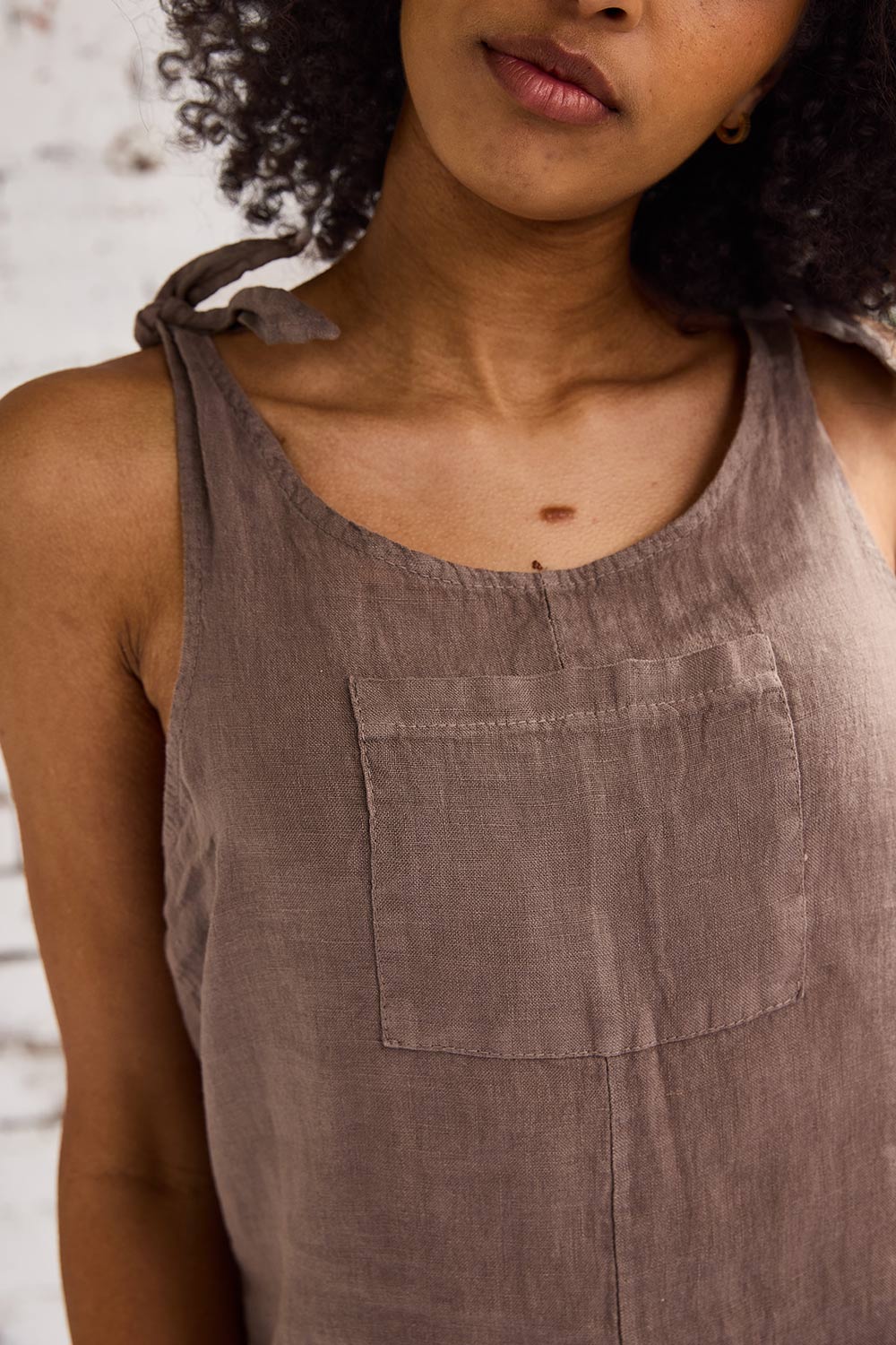 ART Tie Shoulder Pocket Top