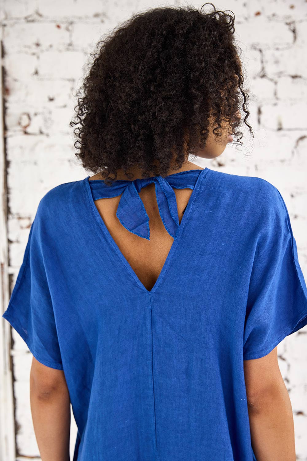 ART V-Neck Sleeveless Dress