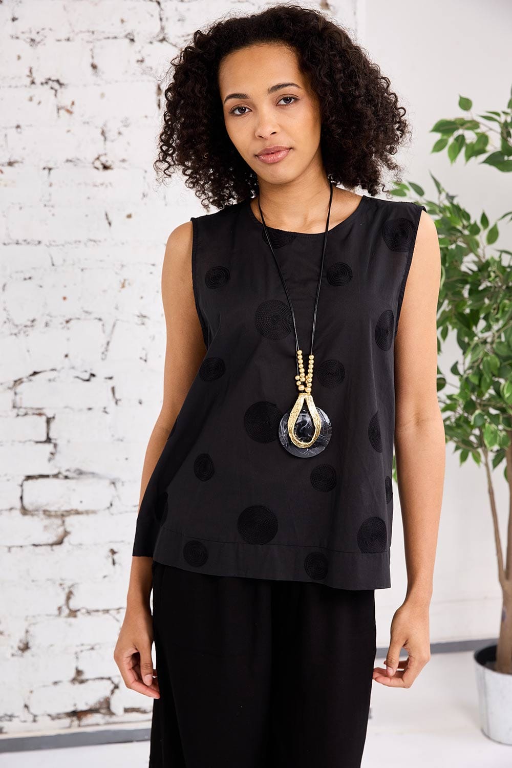 PERUZZI Circle Stitch Top
