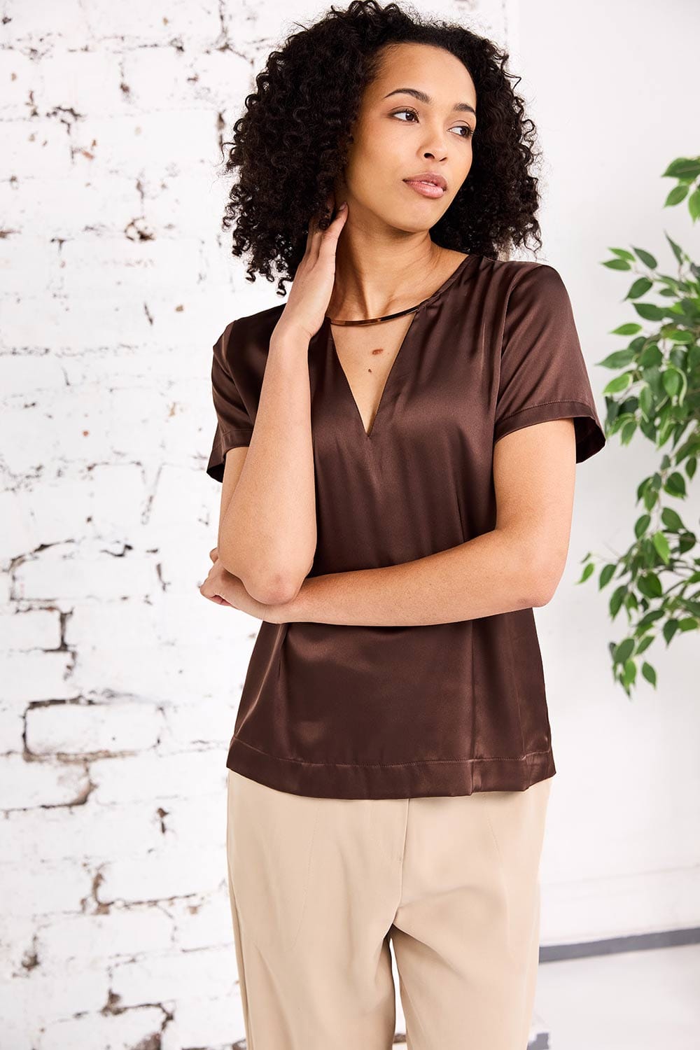 PERUZZI Necklace Top