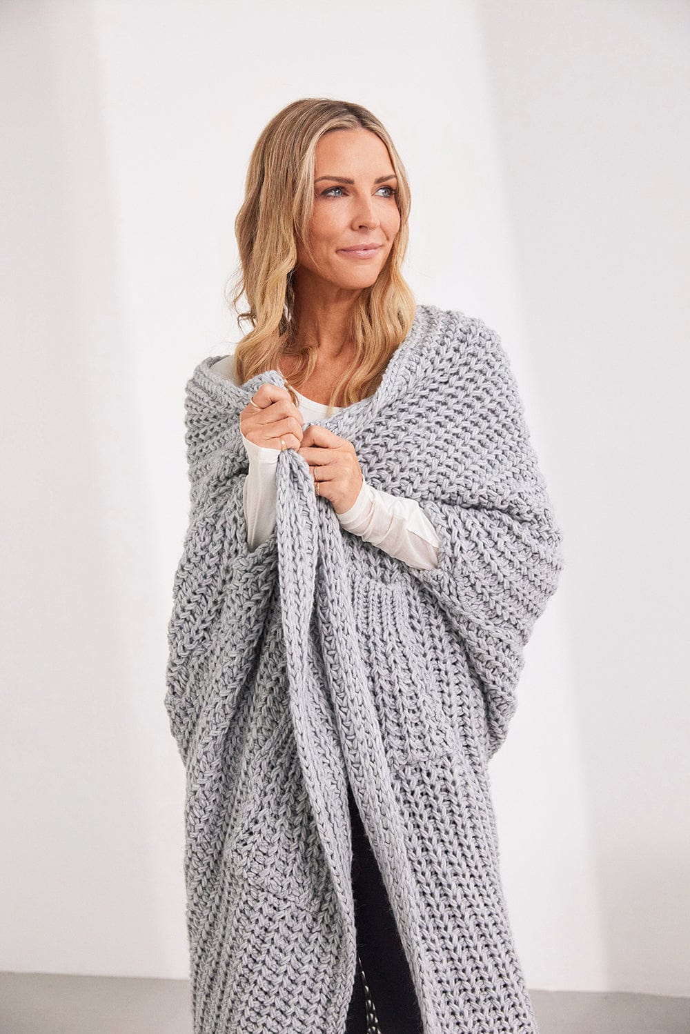 ART Long Cable Cardigan