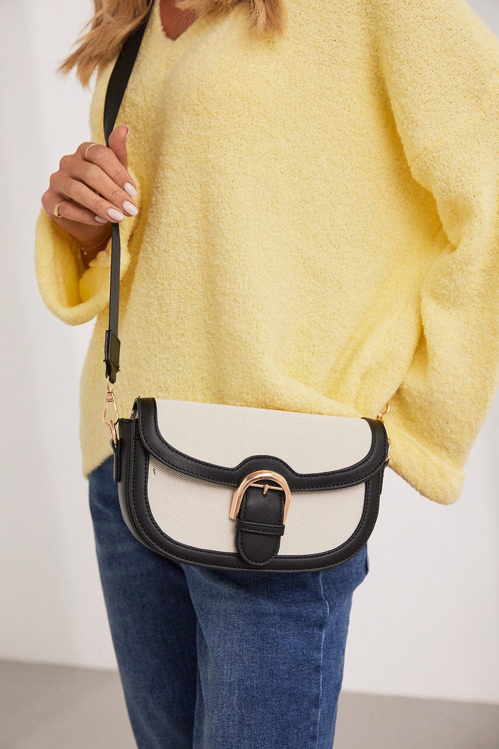 Eadaoin Crossbody Bag
