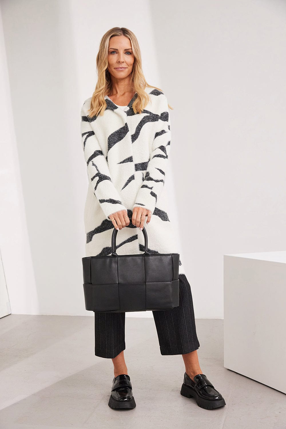 Kartner, Hooded Textured Coatigan