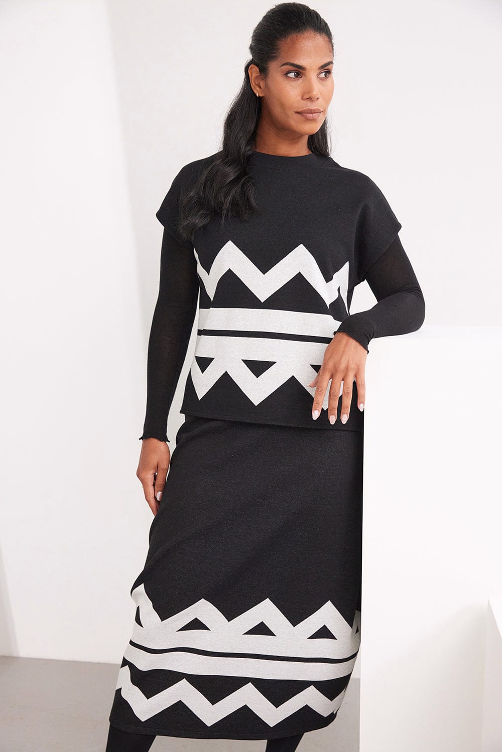 PERUZZI Zig Zag Sleeveless Top
