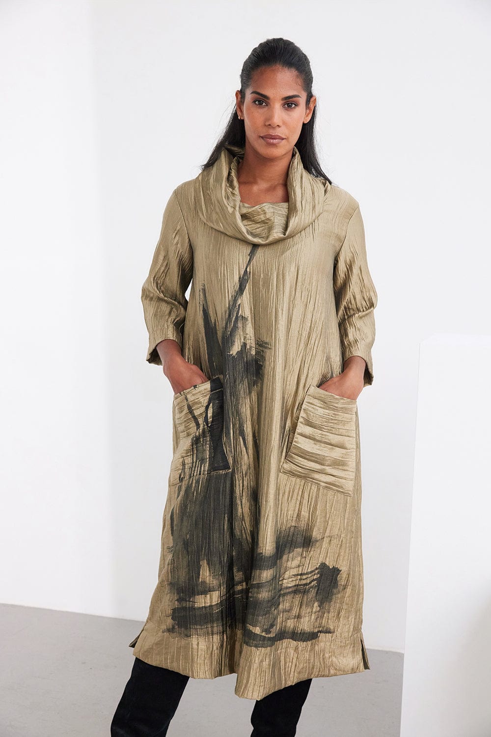 OZAI N KU Foil Dress